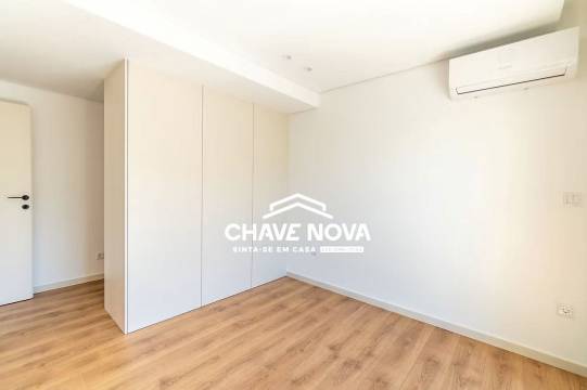 Apartamento T1 novo, Tavira