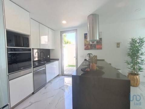 House in Caldas da Rainha