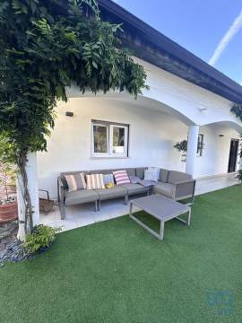 House in Pombal