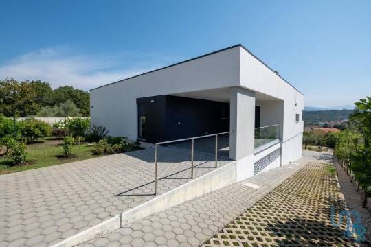 House in Arganil