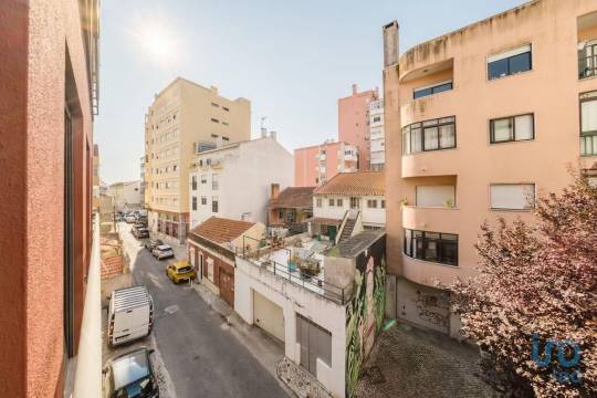 Apartment in Loures