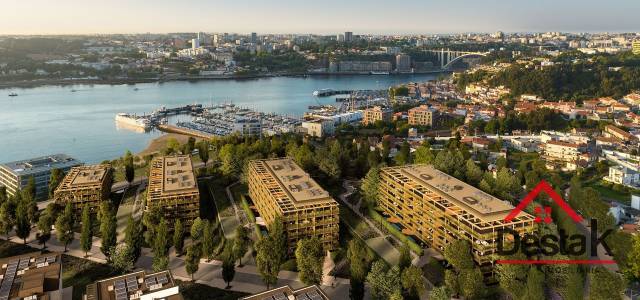 Apartamento T3 inserido no empreendimento Marina Douro