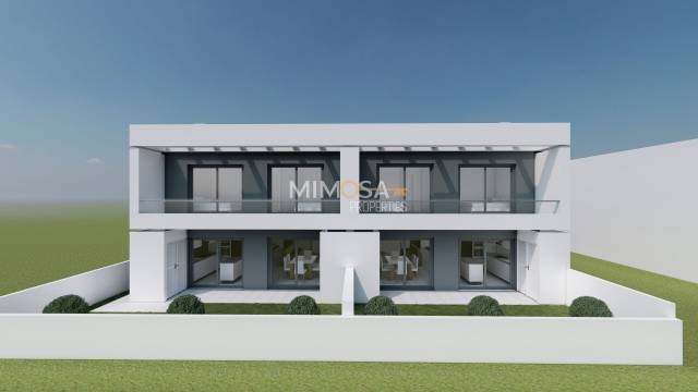 Moradia T3+1 Nova em Estômbar, Lagoa