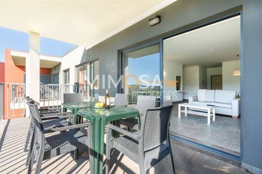 Apartamento moderno T3 com vistas deslumbrantes perto do Autódromo de Portimão