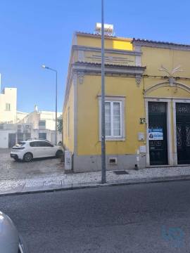 House in Faro