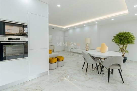 Apartamento T2 com piscina em fase de construção, em Lagos