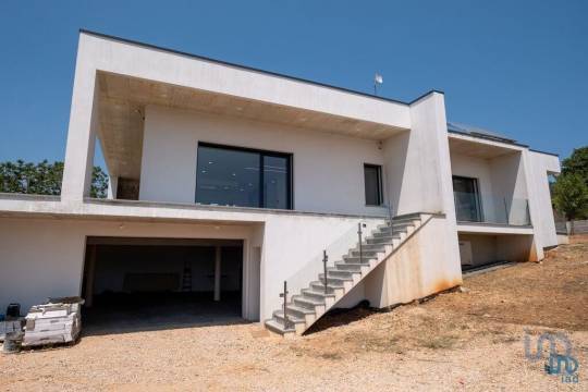 House in Penela