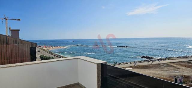 Apartamento T2 NOVO na 1ª linha de Mar em Vila do Conde