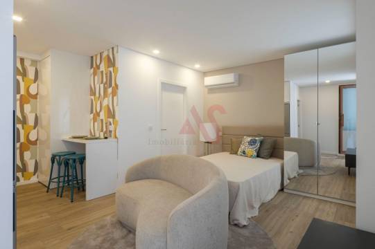 Apartamento T0 Novo em Leça da Palmeira na 2ª Linha do Mar