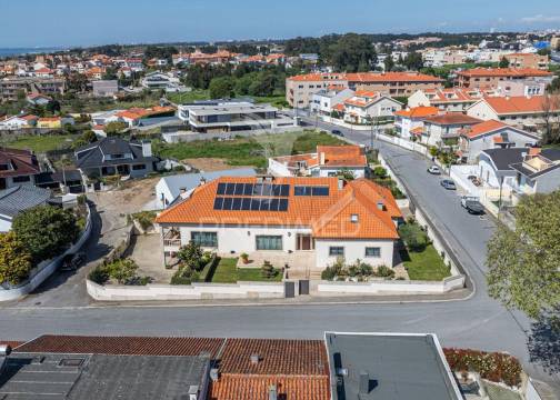 House in Vila Nova de Gaia