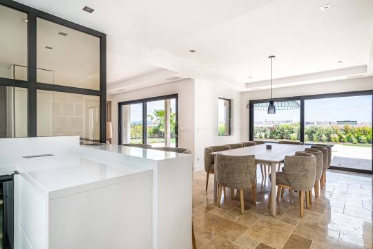 House in Faro