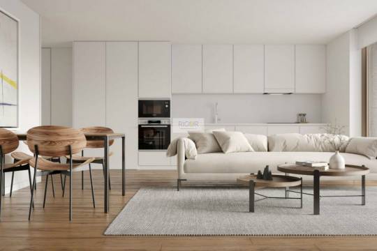 Apartamento T2 com varanda em construção em Arcozelo.