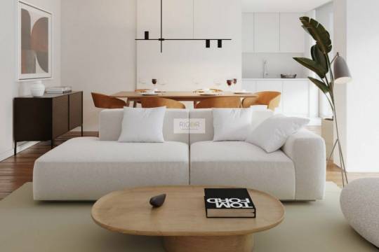 Apartamento T2 com varanda em construção em Arcozelo.