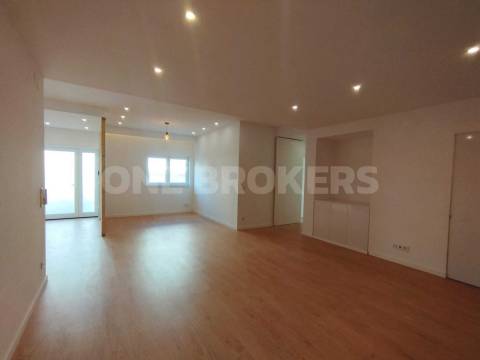 Apartment in Amadora