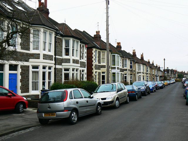 Kennington Avenue