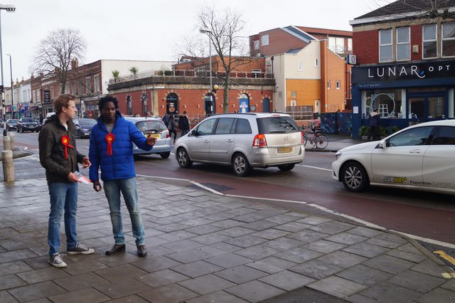 Tom and David examine traffic on Gloucester Road