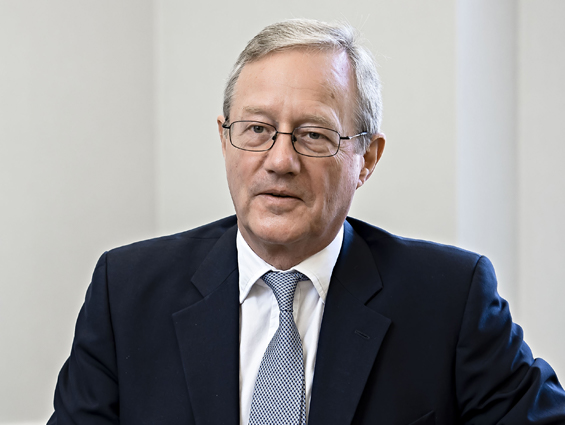 Andrew Hay