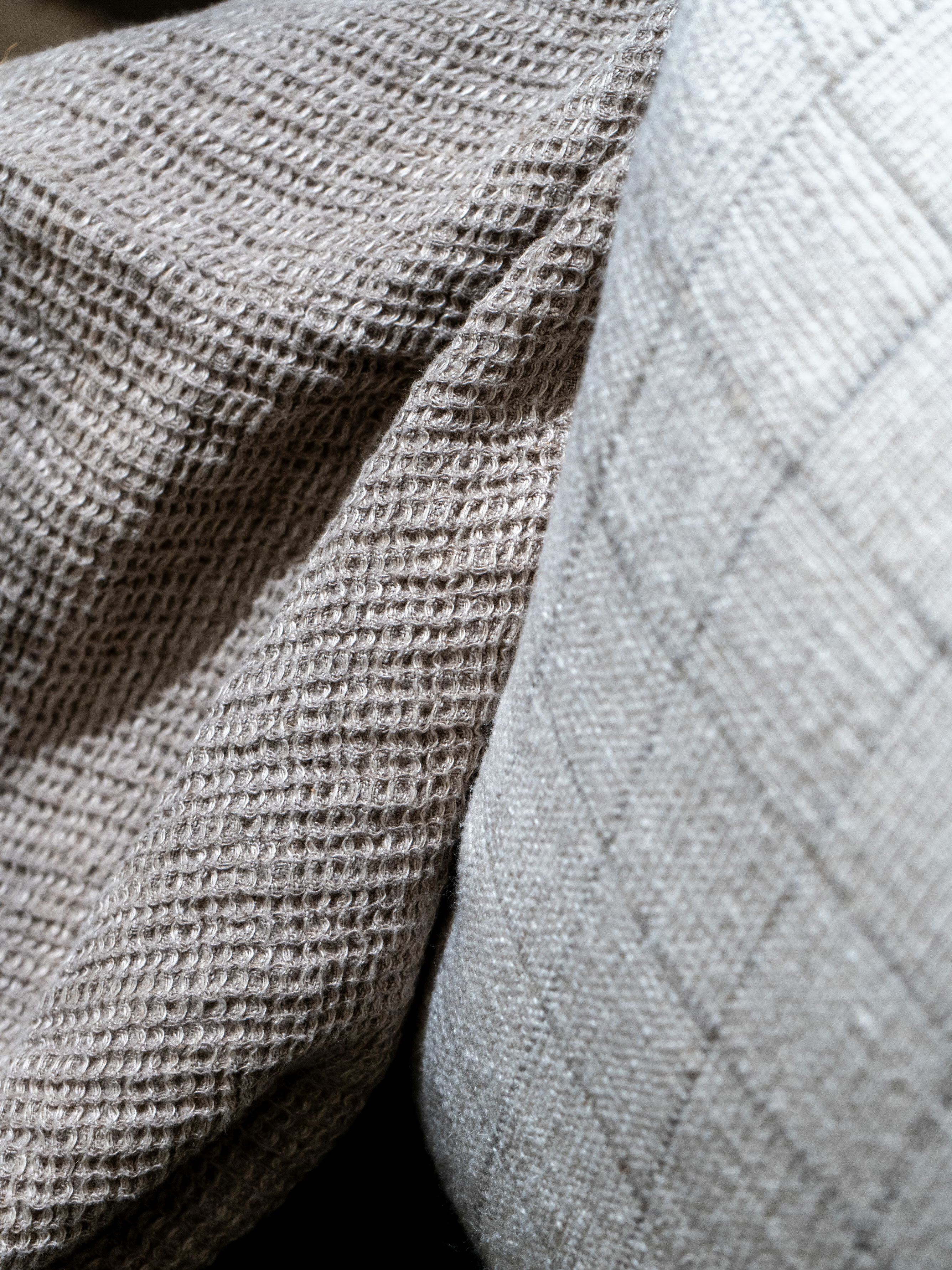 Low Res Waffle Piqué Throw Oat 2 Louise Bradley