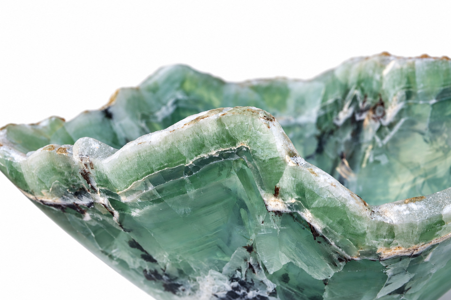 BOW165 STD007 Fluorite Bowl Closeup