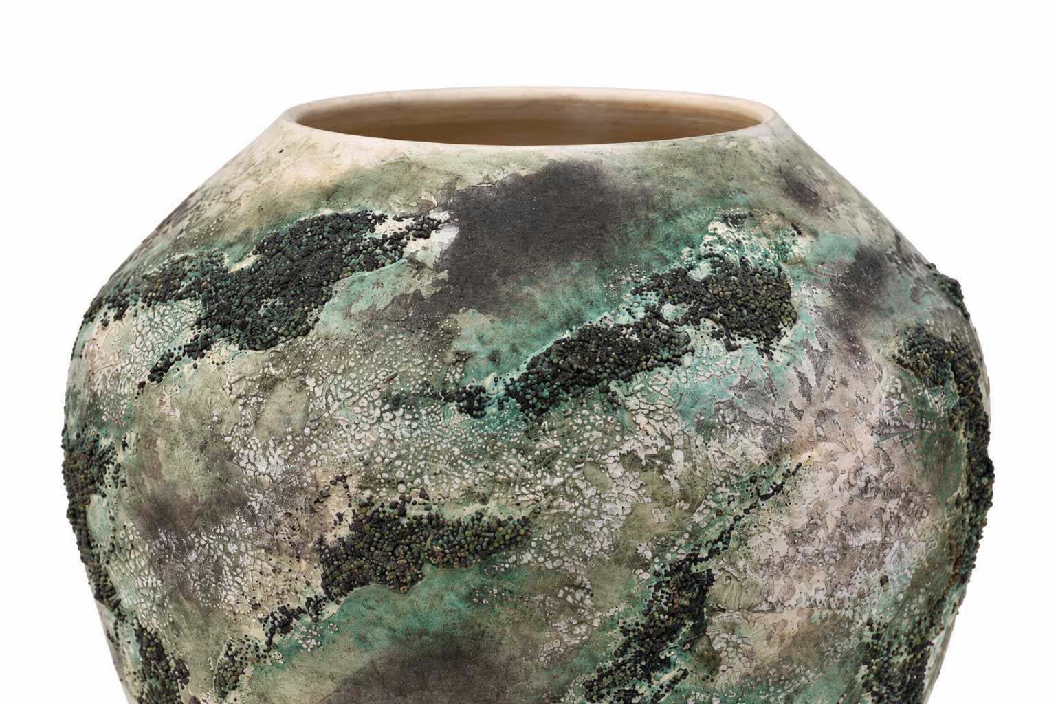 VAS287 ST2005 Meteor Vase Moss Close up low res