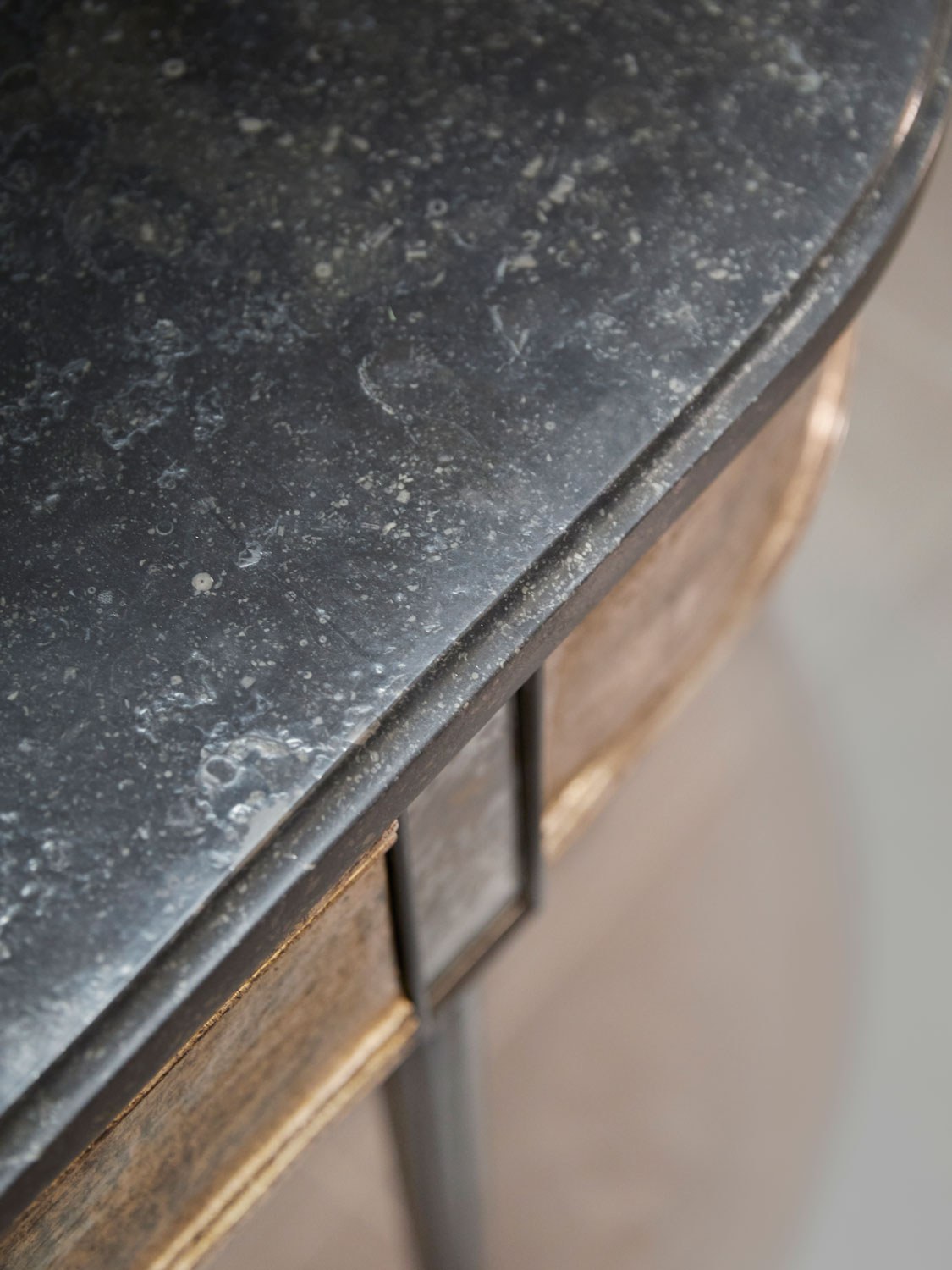 Alain Console Detail