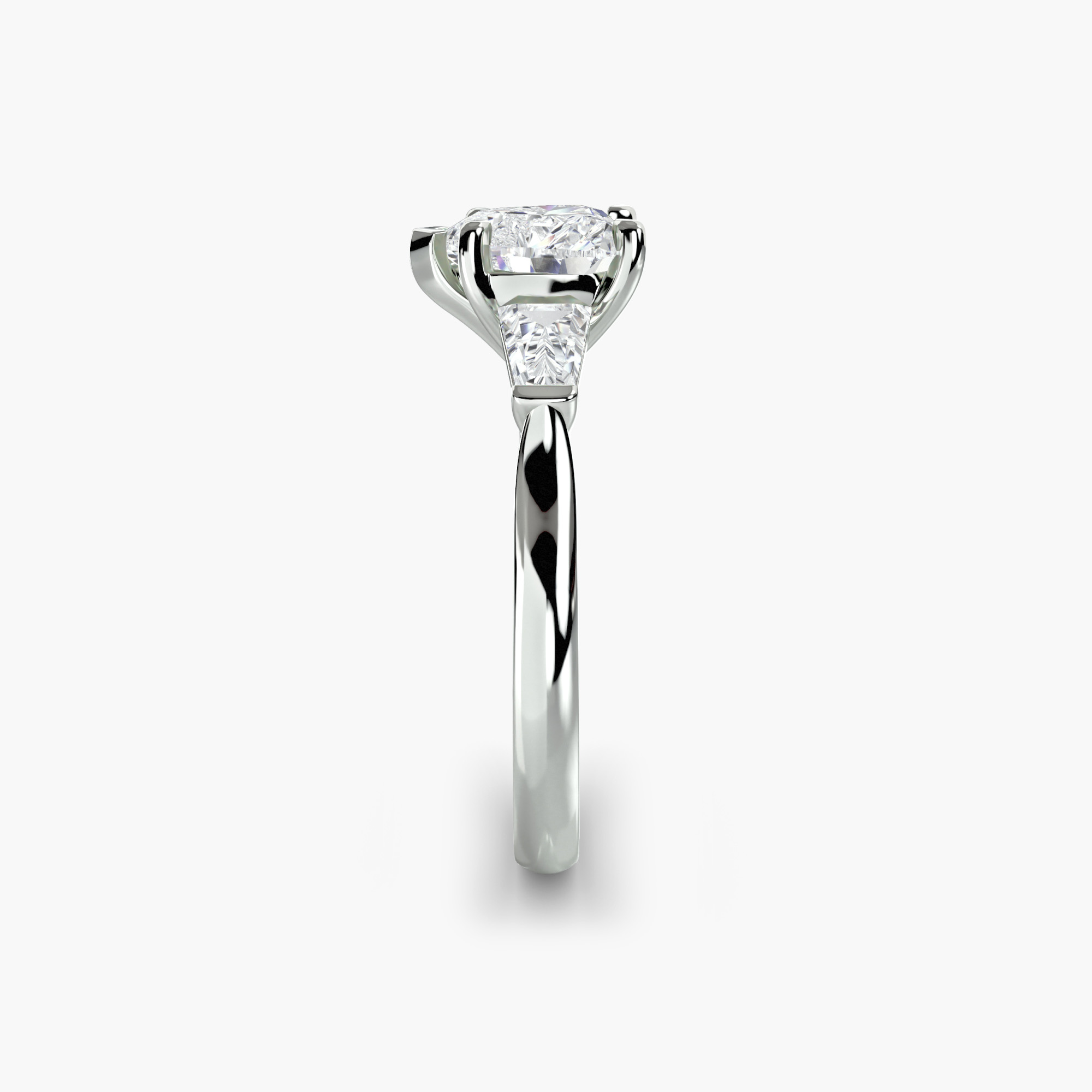 Three-Stone Ring (Baguette Side Stones) — görsel 2