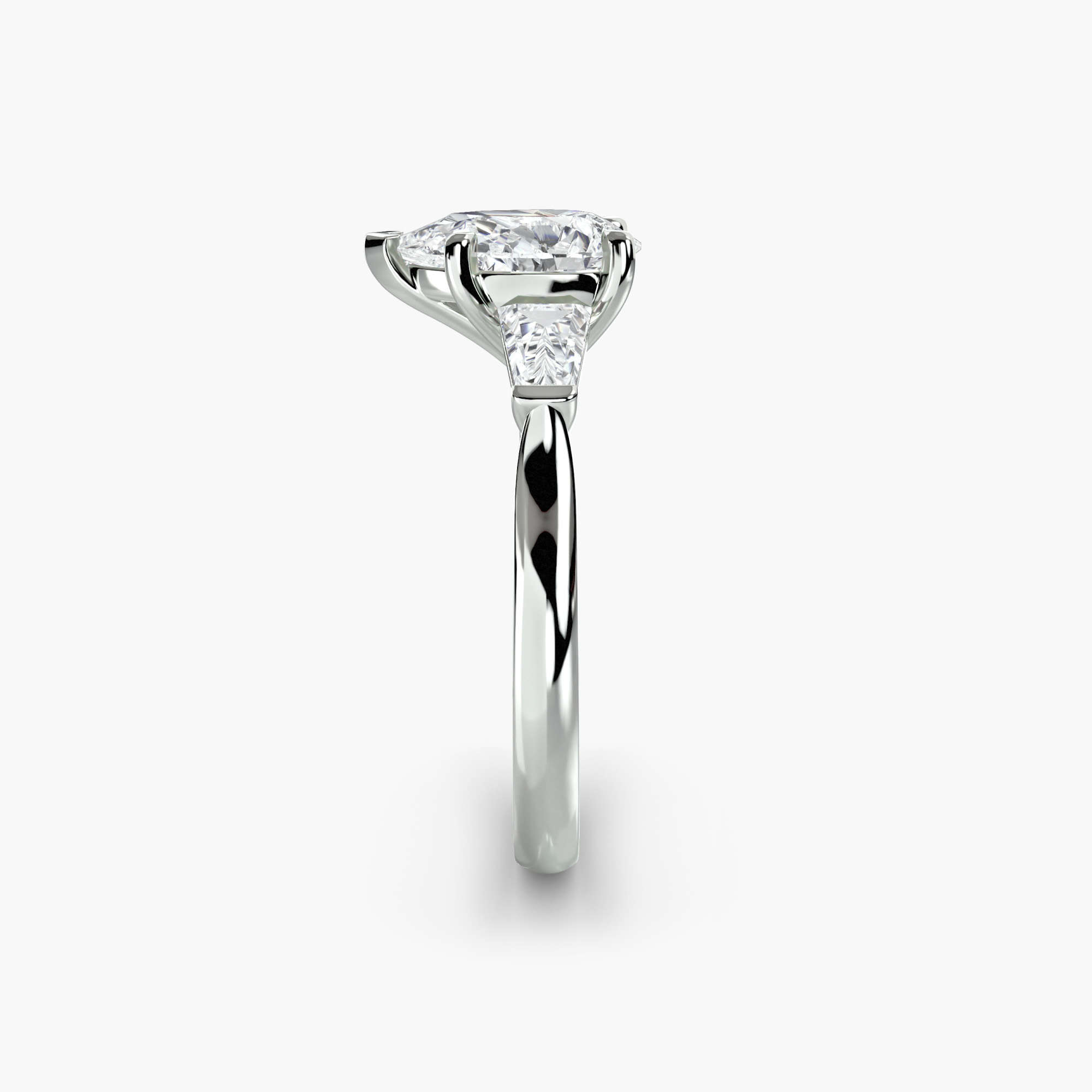 Three-Stone Ring (Baguette Side Stones) — görsel 2