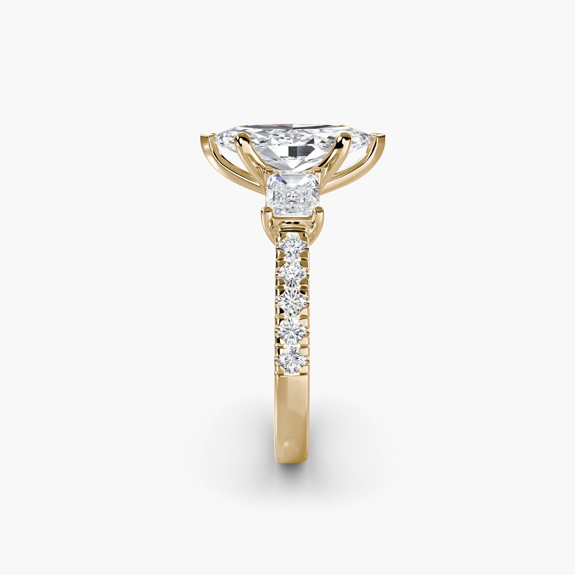 Three-Stone Ring with Pavé Band 4 — görsel 2