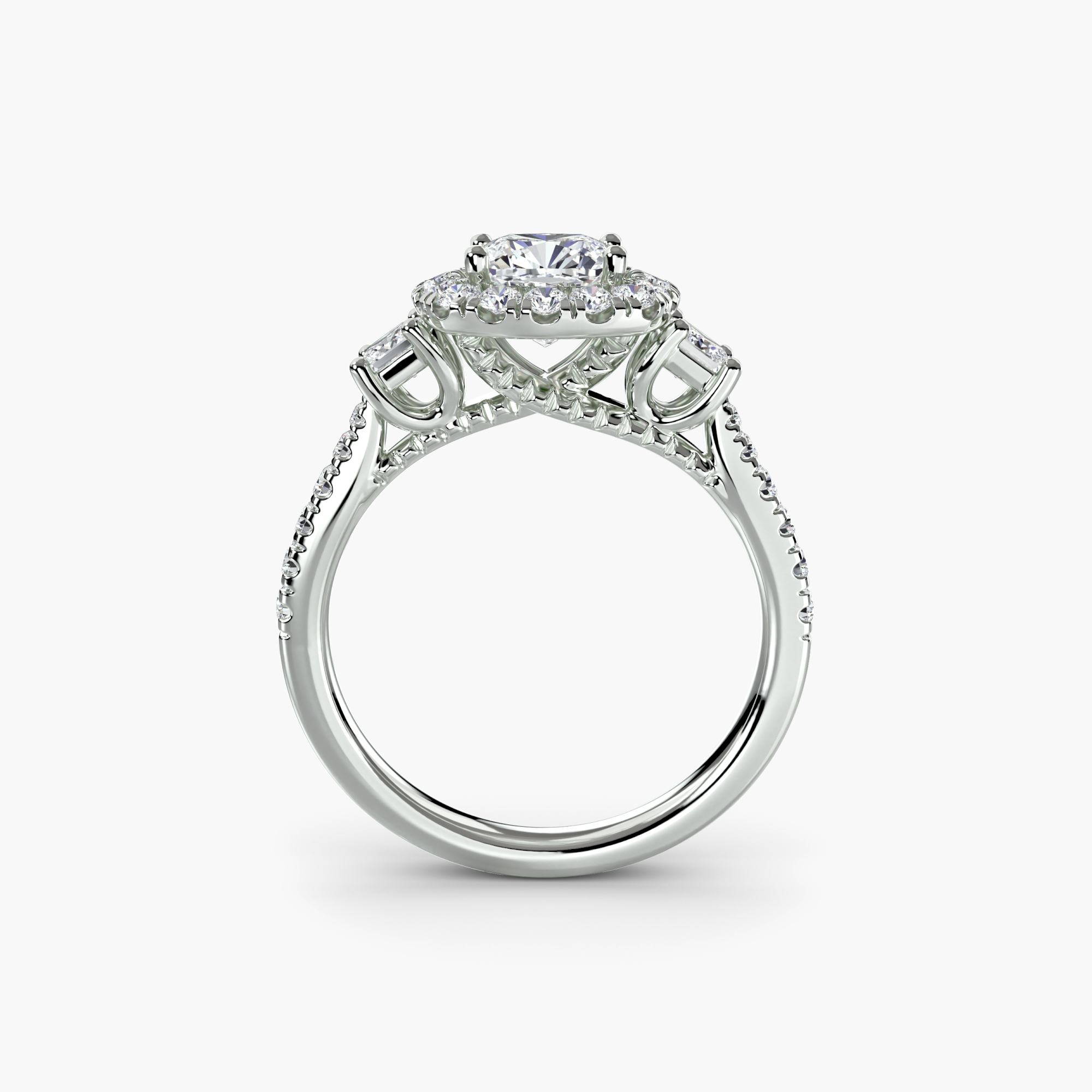 Three-Stone Ring with Halo 2 — görsel 3