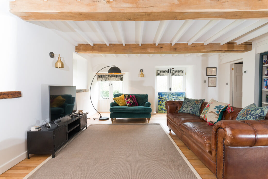 Barn conversions & farmhouse in Leeds