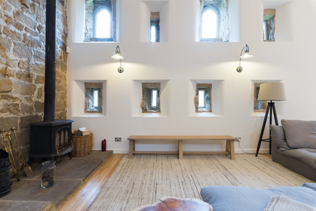 Barn conversions & farmhouse in Leeds