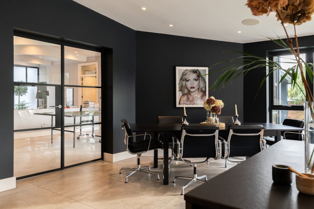 Architectural home in Nottingham