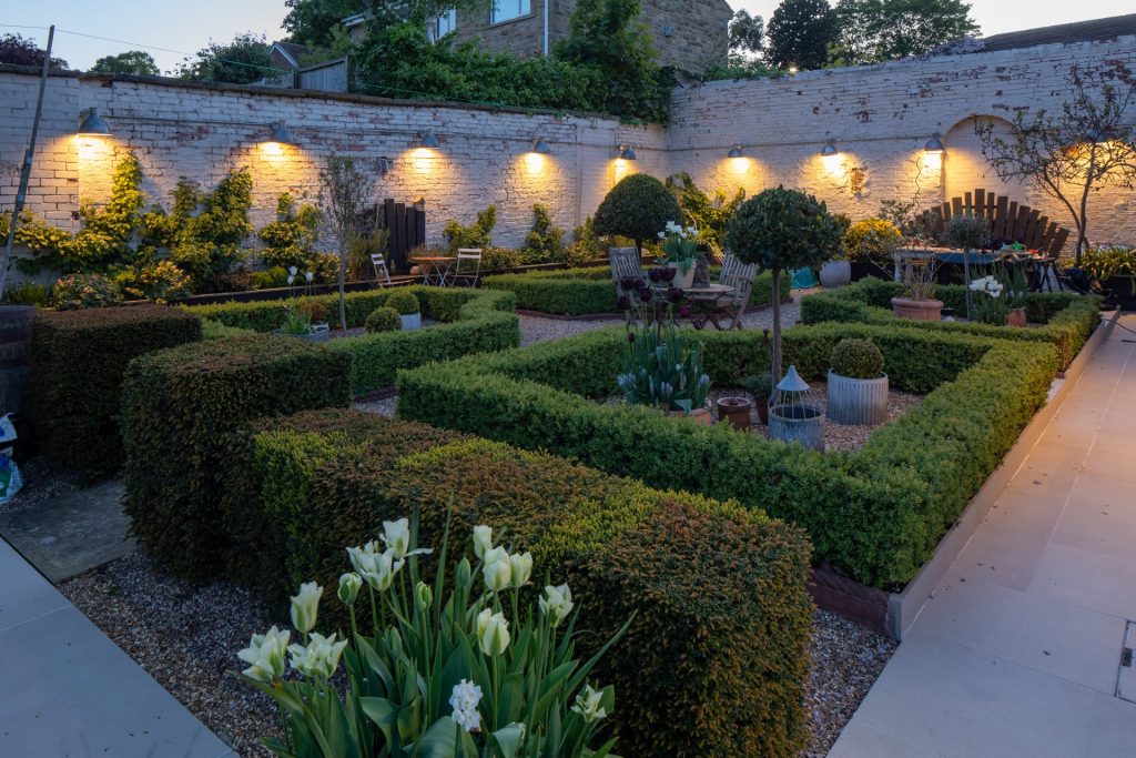 Gorgeous gardens for film and photography shoots UK Locations