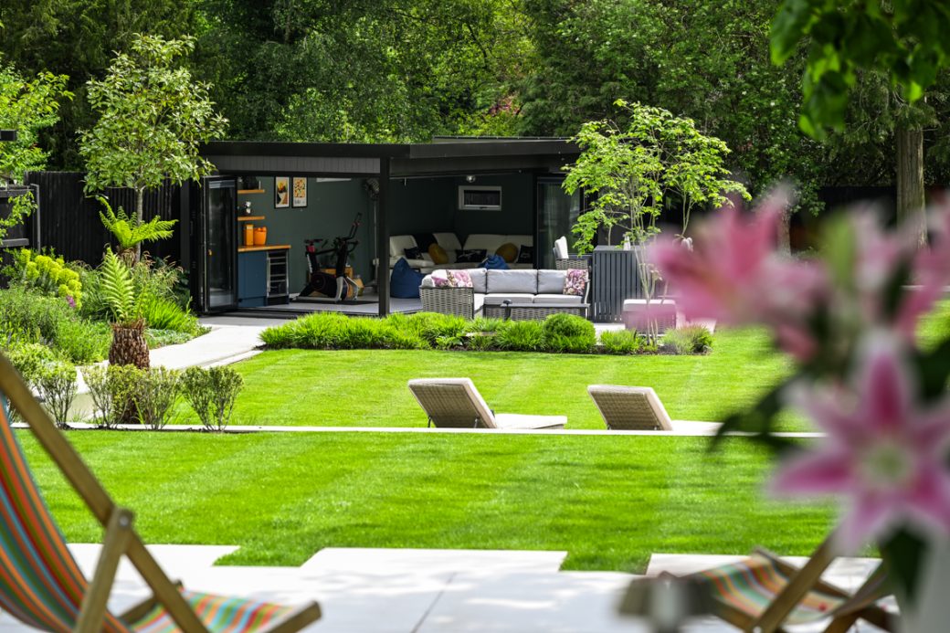 Large Residential Garden in West Midlands