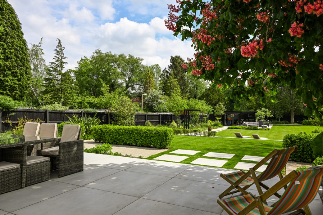 Large Residential Garden in West Midlands