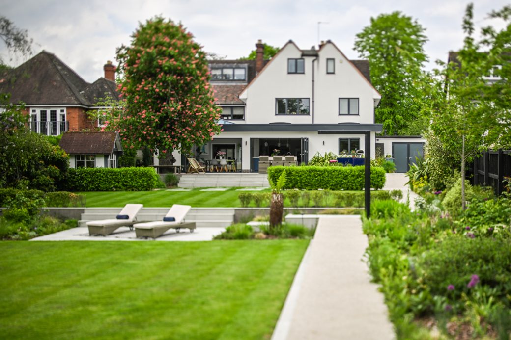 Large Residential Garden in West Midlands