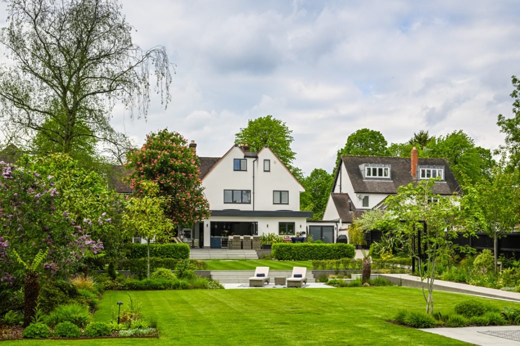 Large Residential Garden in West Midlands