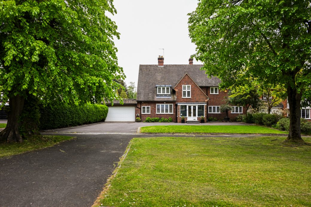 Large Residential Garden in West Midlands