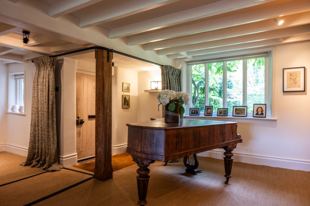 Large Country Home in Cheshire