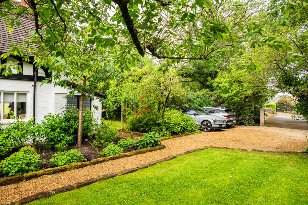 Large Country Home in Cheshire