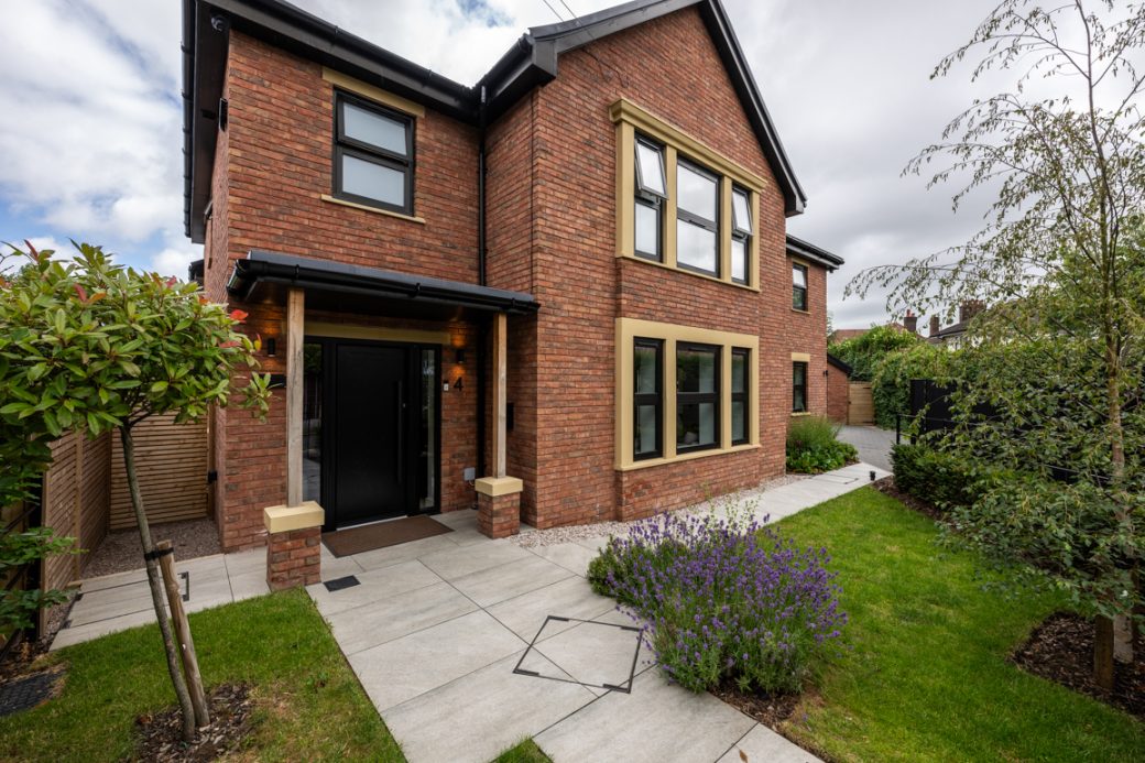 Modern Family Home in Manchester