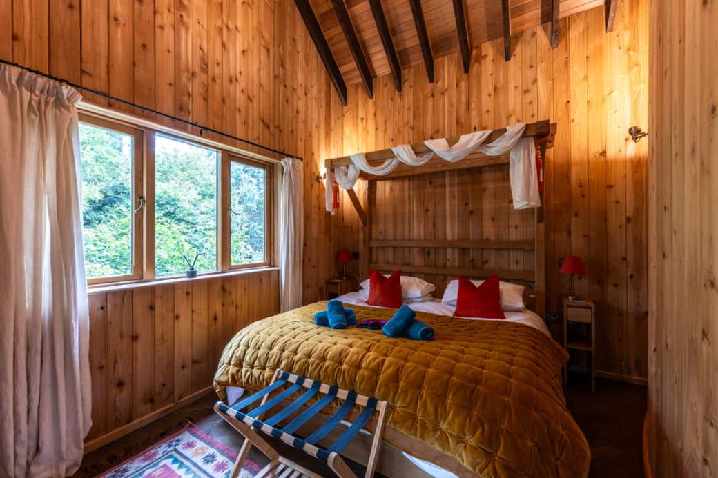 Luxury Treehouse Shoot Location in Yorkshire
