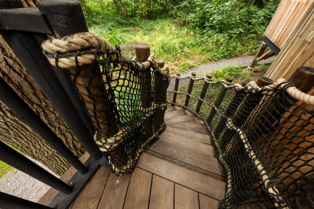 Luxury Treehouse Shoot Location in Yorkshire