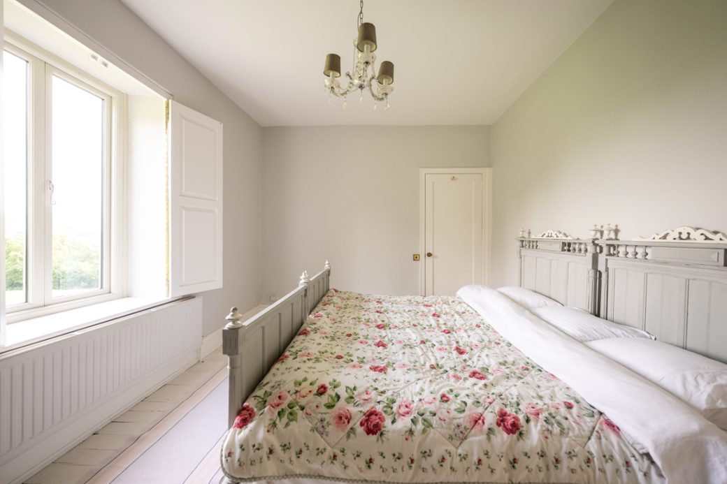 Elegant Period Shoot Location in Lancashire