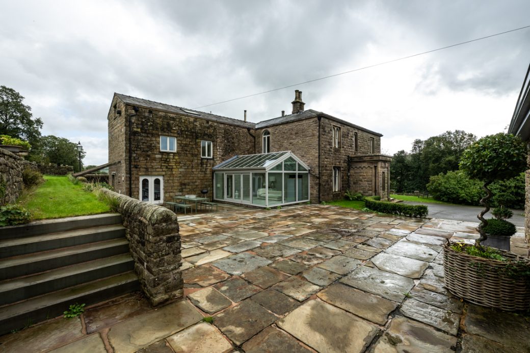 Elegant Period Shoot Location in Lancashire