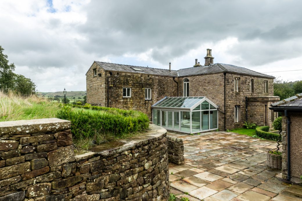 Elegant Period Shoot Location in Lancashire