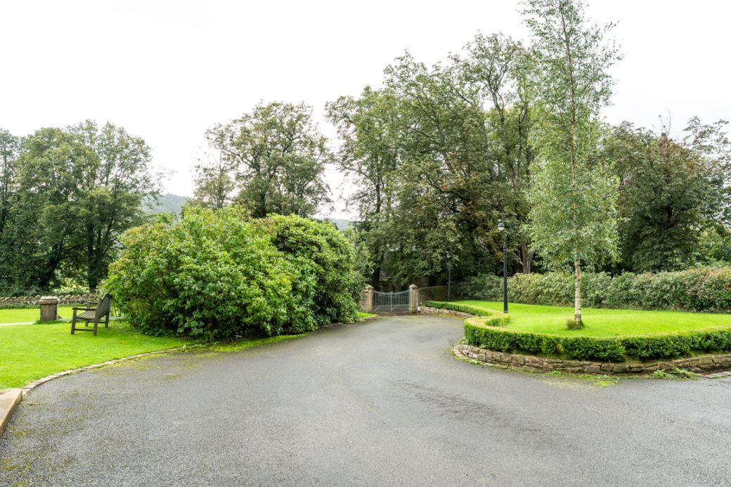 Elegant Period Shoot Location in Lancashire