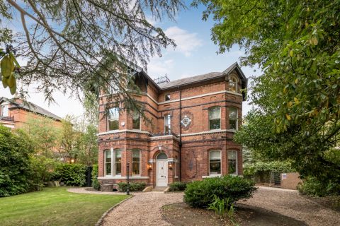 Grand Victorian Family Home in Manchester