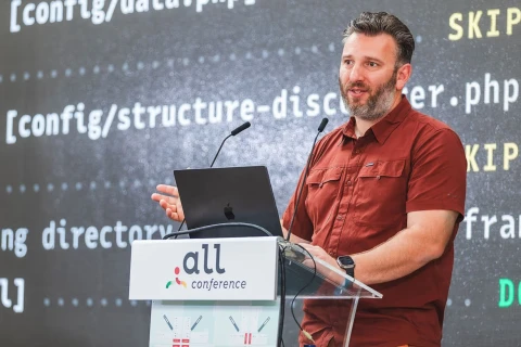 Craft laravel dotall