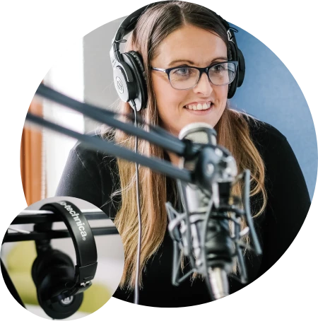 Nina headphones with inset